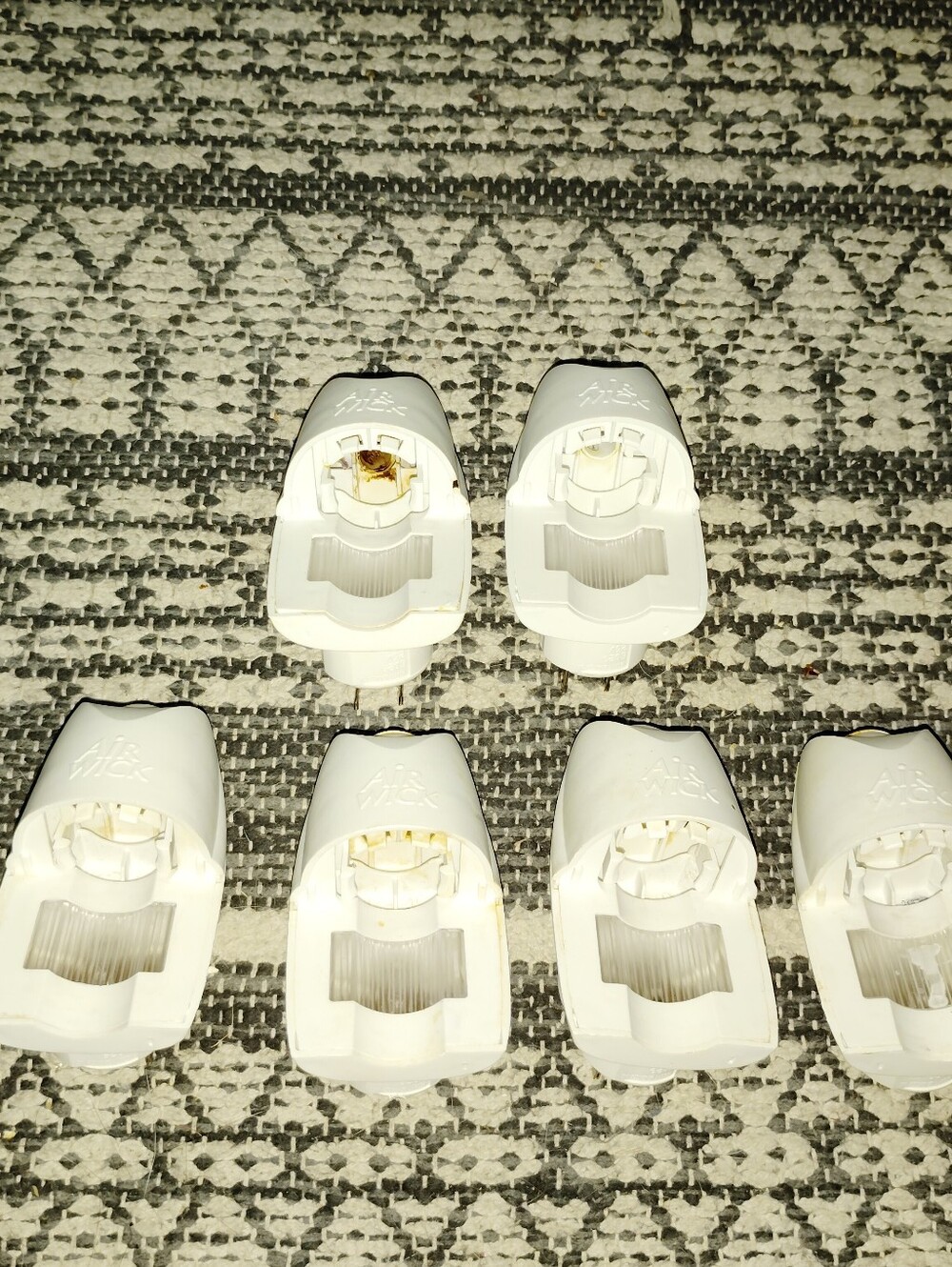 Airwick nightlight plug in holders (6)